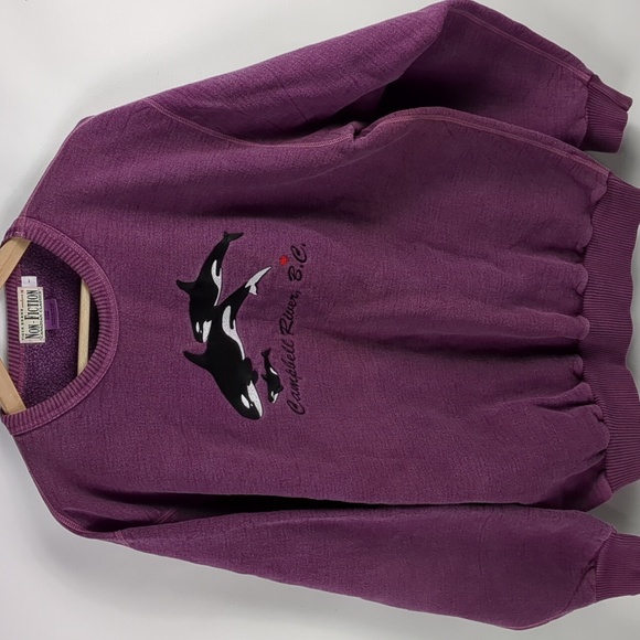 non-fiction Other - Vintage Orca Embroidered Crewneck